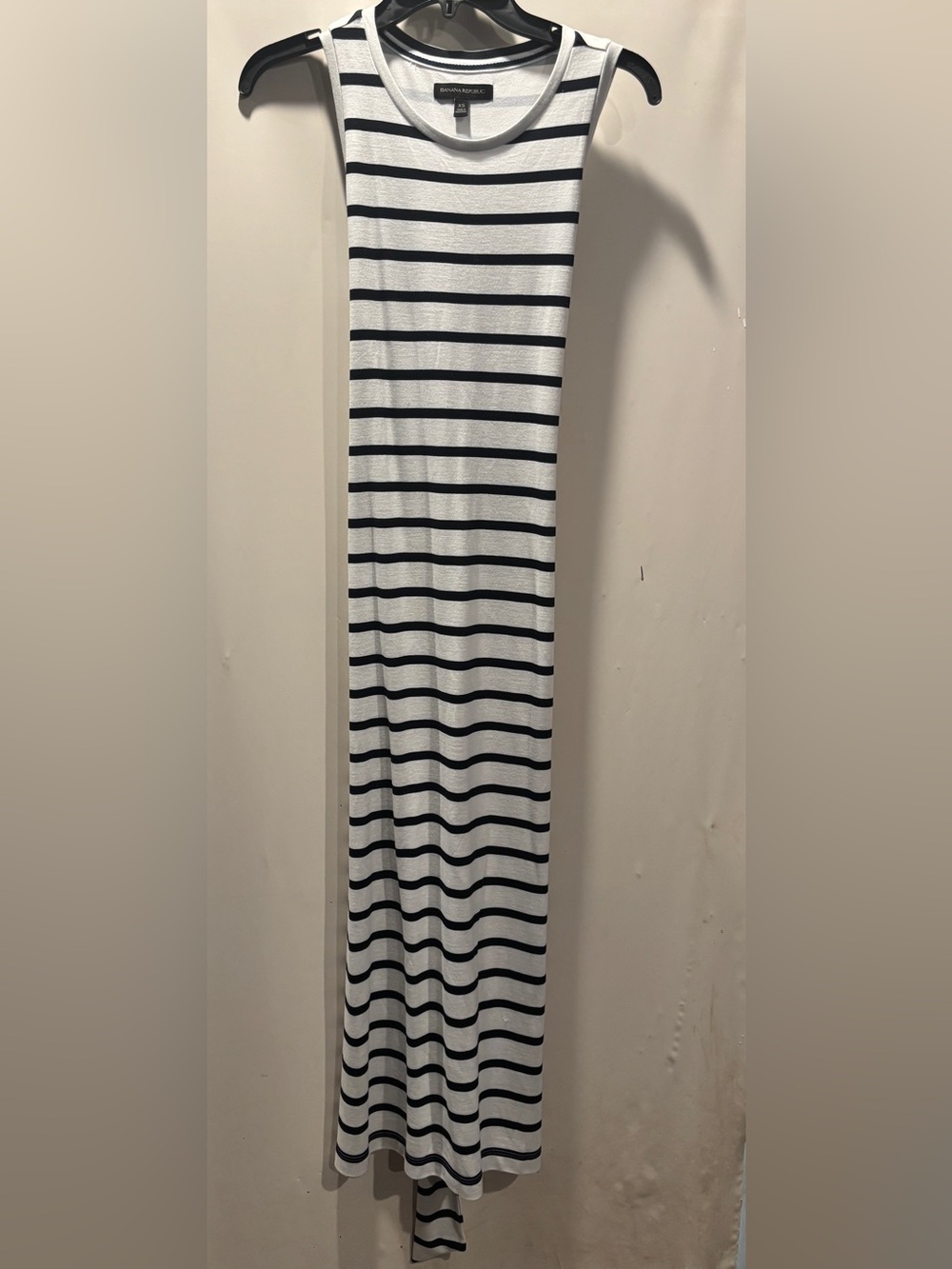 Banana Republic Black & White Stripped Maxi Dress Size Extra Small